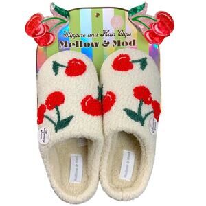 Mellow & Mod Cherry Slippers Hair Clips Set Womens 6-7 Small Coquette Cottage
